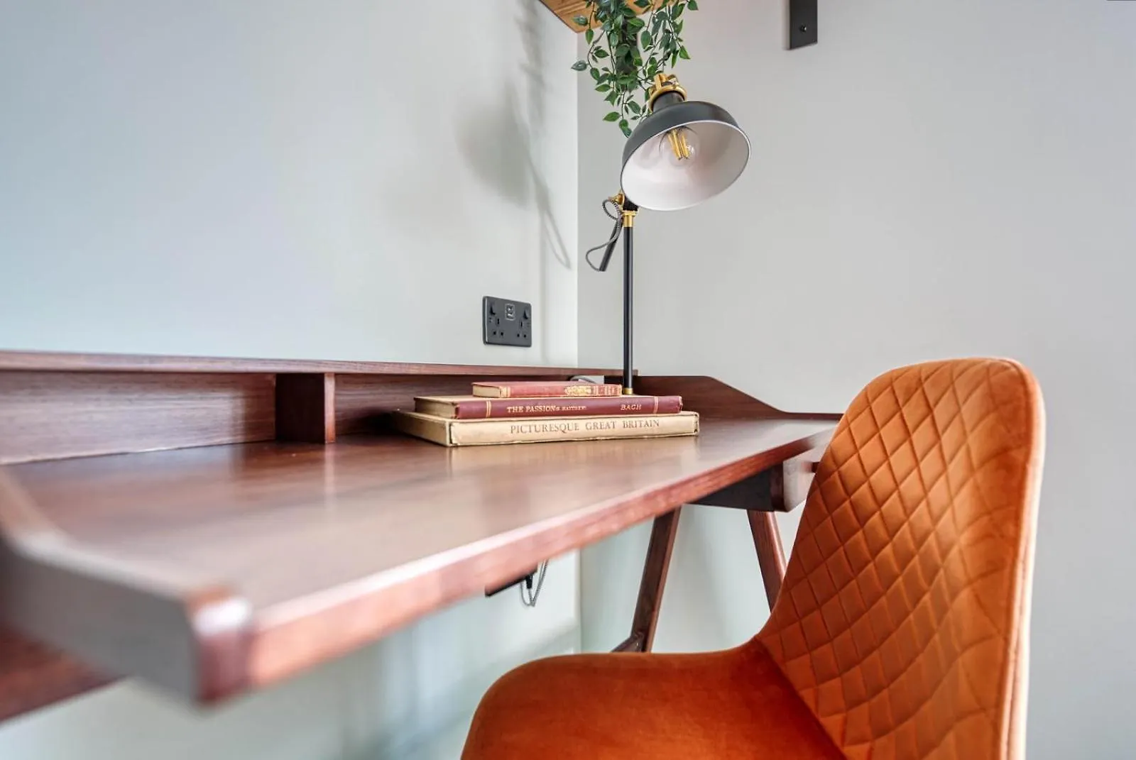 First Floor - Stylish 3 Bedroom Apartment Southampton
