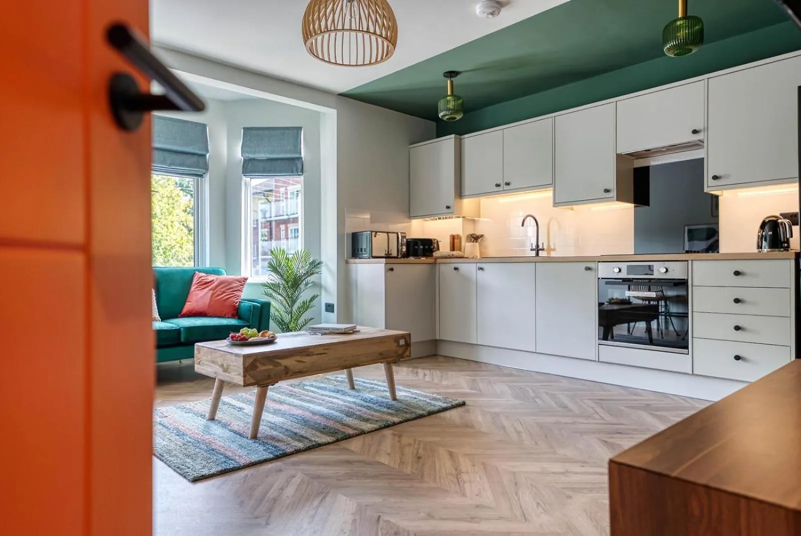 First Floor - Stylish 3 Bedroom Apartment Southampton