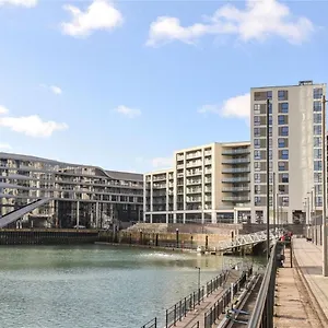  Apartment Work, Rest And At Ocean Village